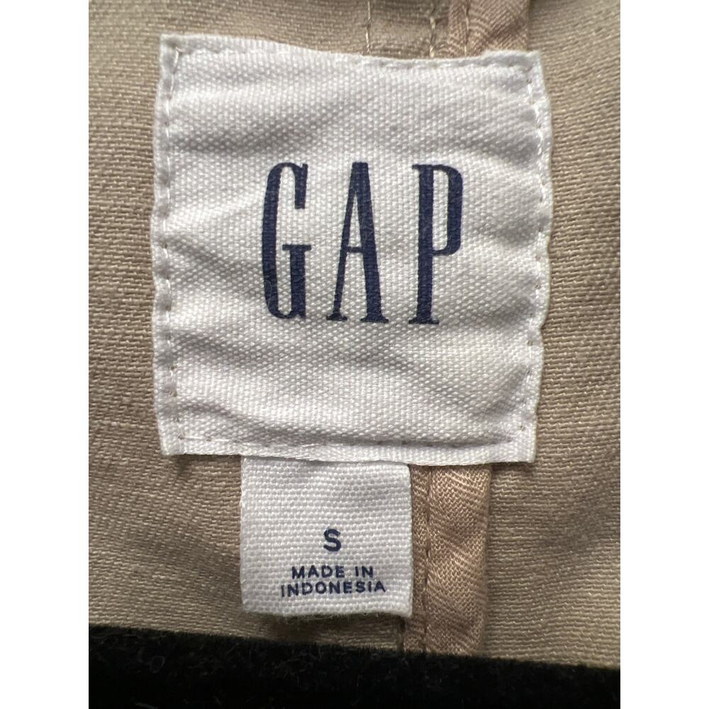 Gap Women’s Long Sleeve Button-Down Casual Jacket with Flap Pockets Size S Beige - Picture 3 of 5
